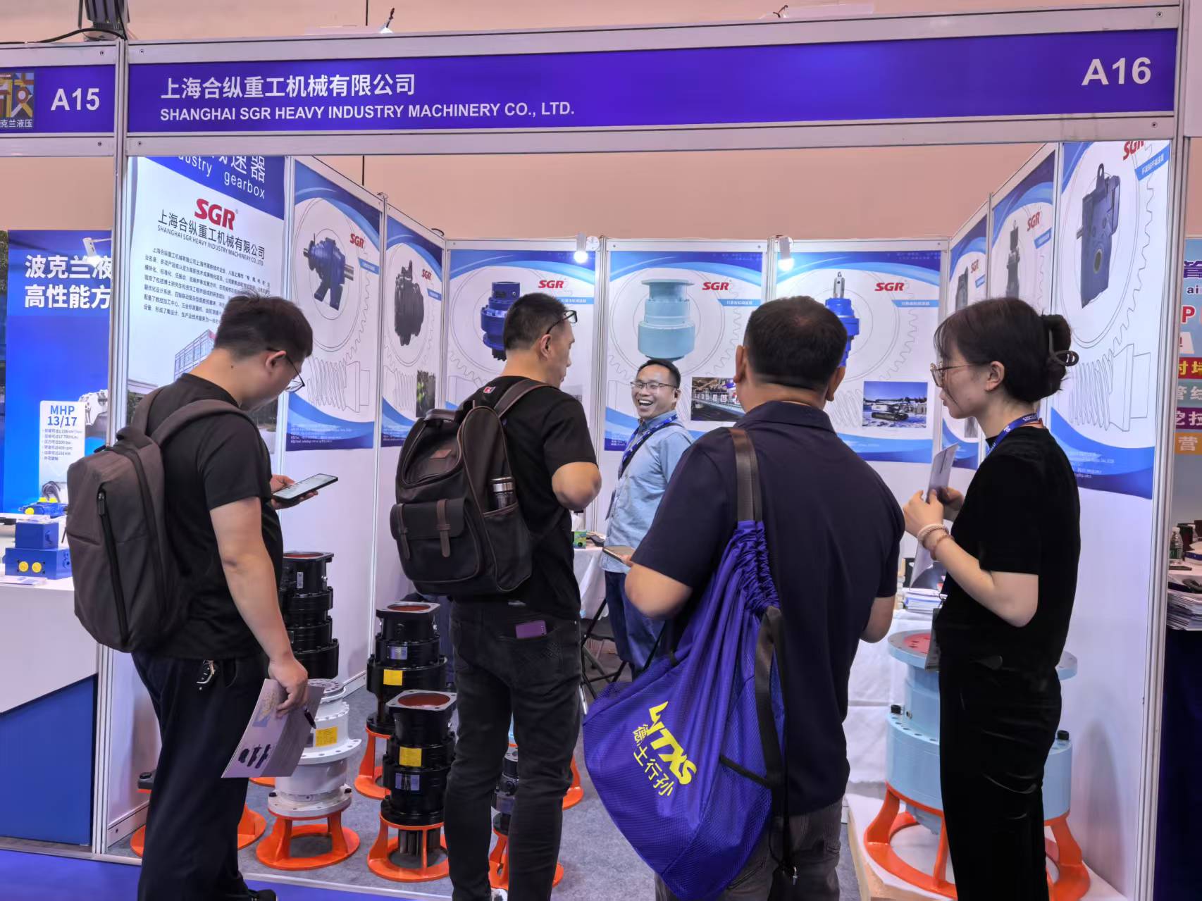 行星齿轮减速器